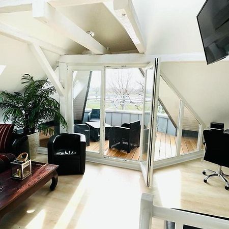 Luxury Rooftop Loft With River View 10Min To City Apartment Dusseldorf Exterior photo