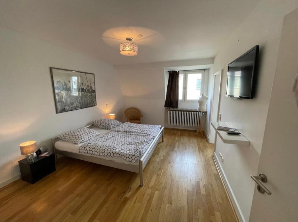 Luxury Rooftop Loft With River View 10Min To City Apartment Dusseldorf Exterior photo